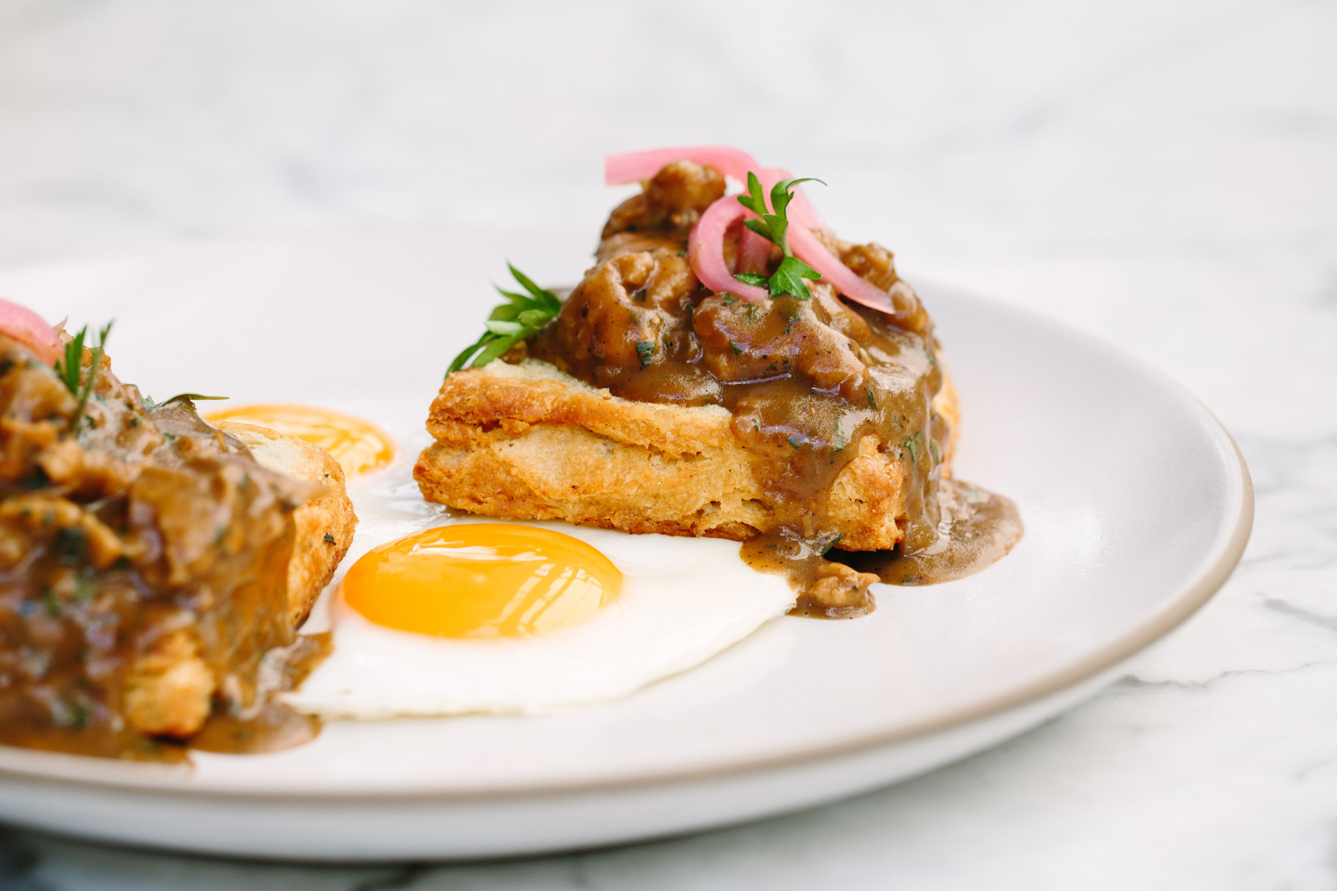 biscuits and gravy with egg