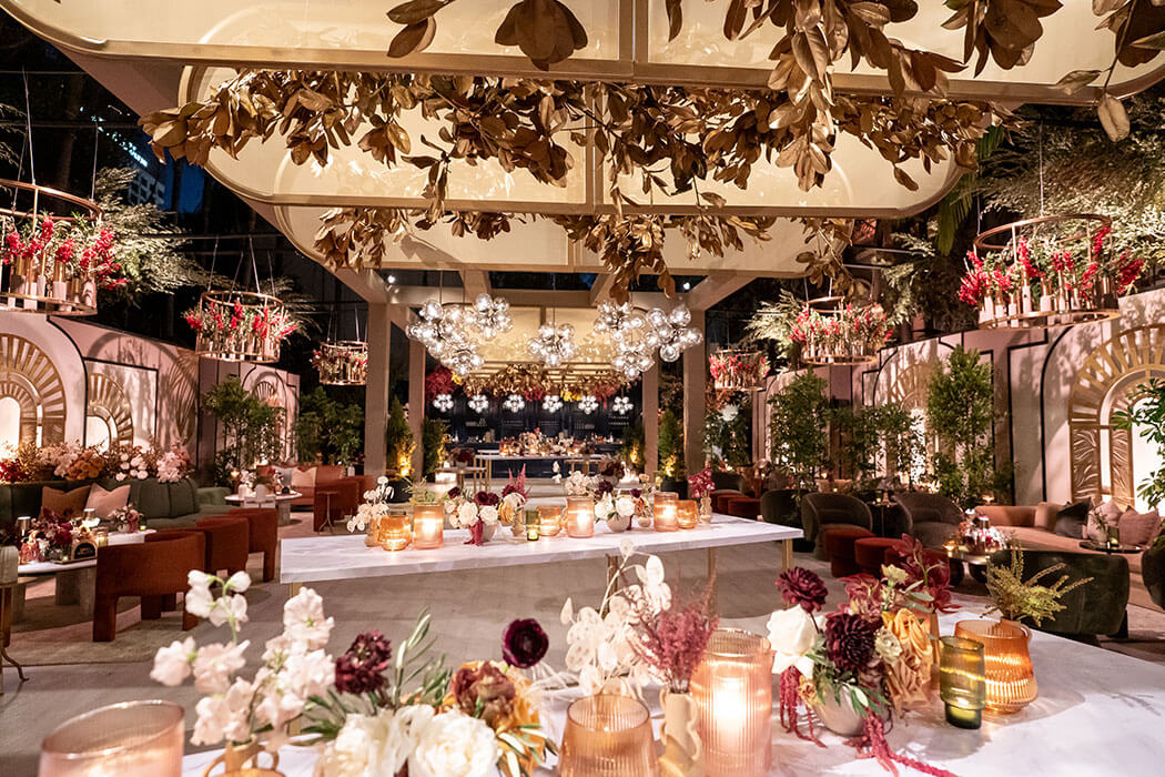 occasions-corporate-emmys-lights-floral