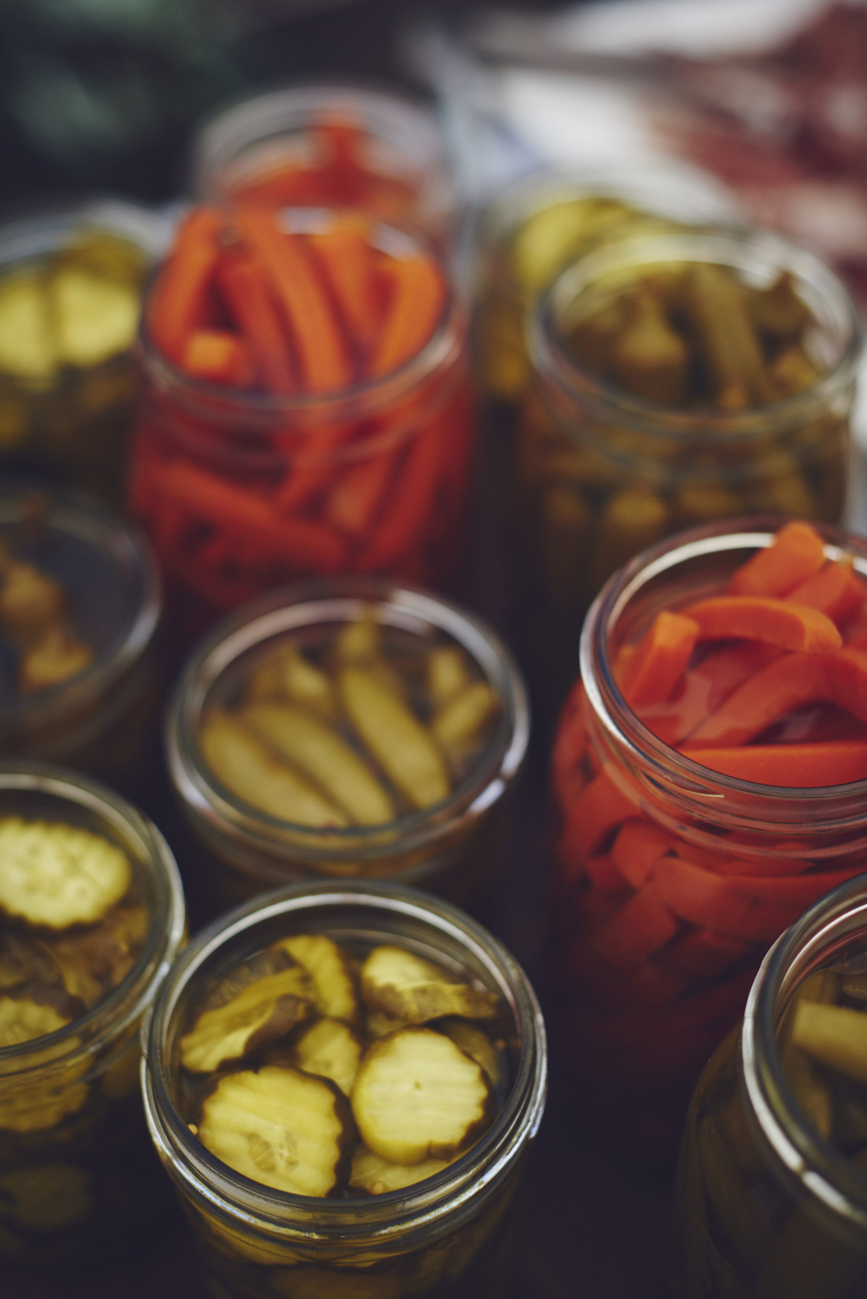 jars of pickles and carrots